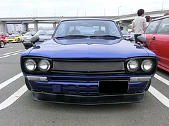 日産スカイライン(ハコスカ)KGC10フロントマスク