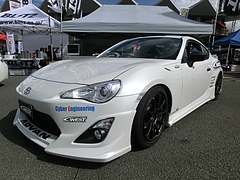 C-WEST86左前