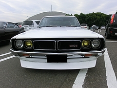 日産スカイライン2000GT(GC110)フロントマスク