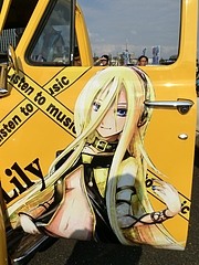 痛車フォードF100 フロントドア