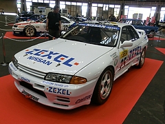 ZEXELスカイライン(R32)左前