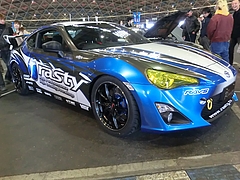 トヨタ86(ZN6)右側面