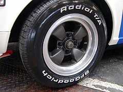 日産フェアレディZ(S30)BRE仕様ホイール