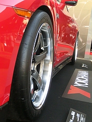 MCR日産GT-R(R35) フロントタイヤ