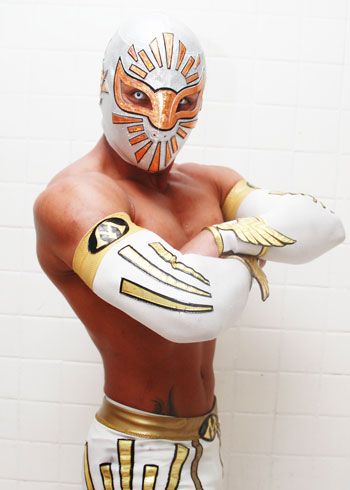 ミスティコ』CMLL ＆ CACAO コラボマスク : ミステル・カカオの日記 