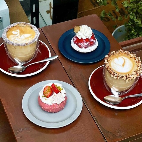 640x640_rect_825d653c078cd2cd1cac7b81470a5b3d