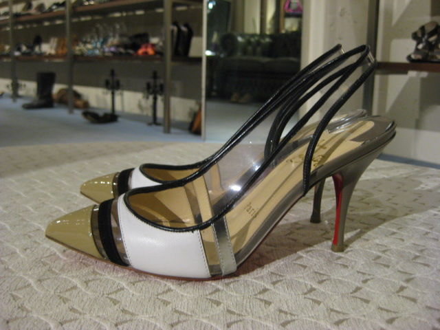 Christian Louboutin マルチカラーパンプス 入荷 : MISURA