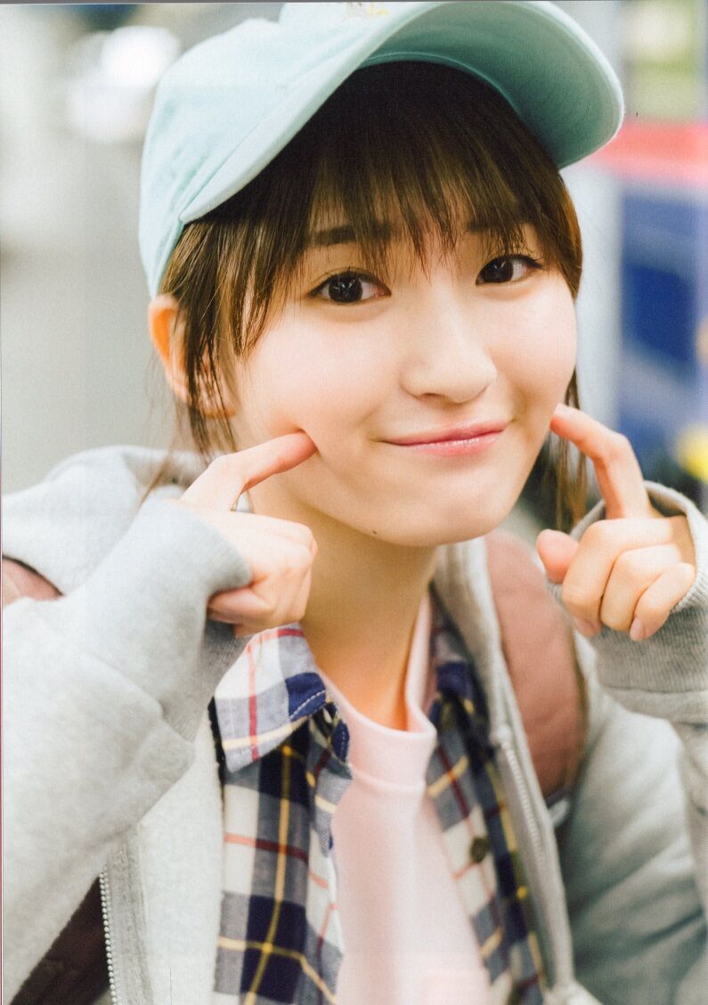 乃木坂46 井上小百合 こんな下着を披露してくれるとは 今 注目のグラビアアイドル写真集