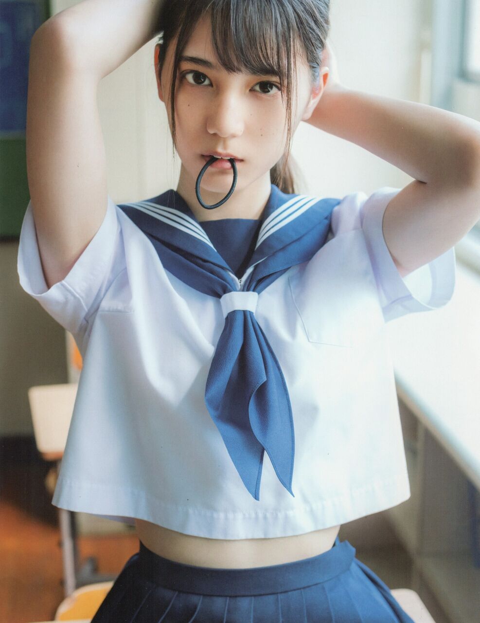 小坂菜緒　写真集　君は誰？ 日向坂46