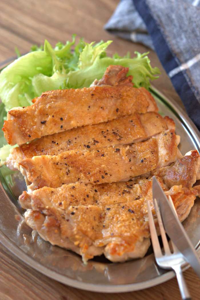 皮パリがごちそう チキンステーキの作り方 皮がパリパリになる裏技あり 作り置きおかずレシピとお弁当 心と身体にやさしい料理を 鈴木美鈴オフィシャルブログ Powered By ライブドアブログ