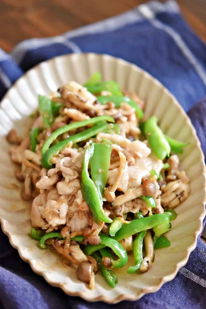 節約メインおかずを実現！「豚こま肉」の炒め物が簡単で便利 : 作り