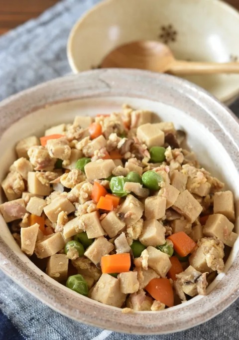 高野豆腐とツナと卵の炒り煮作り置き-レシピ-メイン-写真