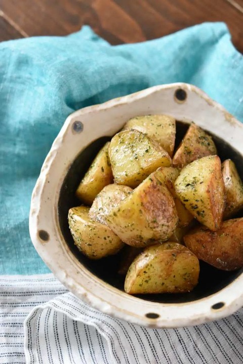 bd81c4d9755153a25150bc0aabb3d24a