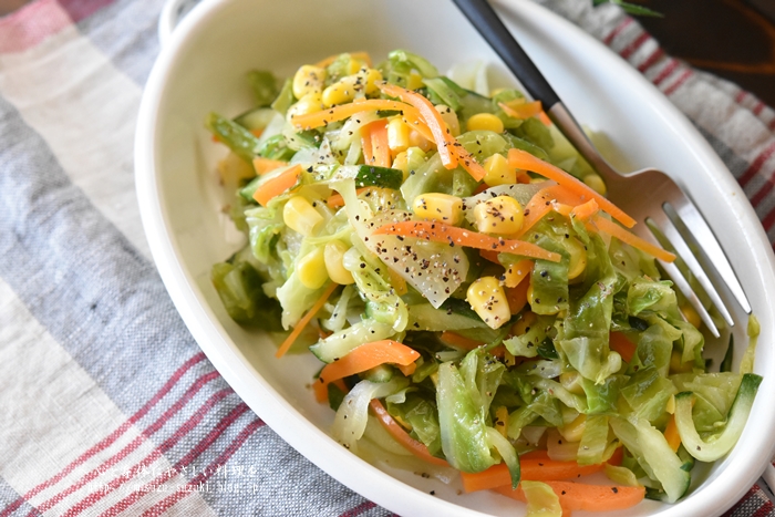 レシピ 作り置き 副菜 給食の味 春キャベツとコーンのフレンチサラダ 作り置きおかずレシピとお弁当 心と身体にやさしい料理を 鈴木美鈴オフィシャルブログ Powered By ライブドアブログ