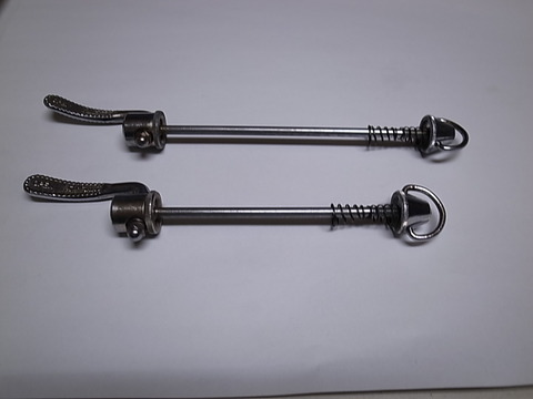 R0010833