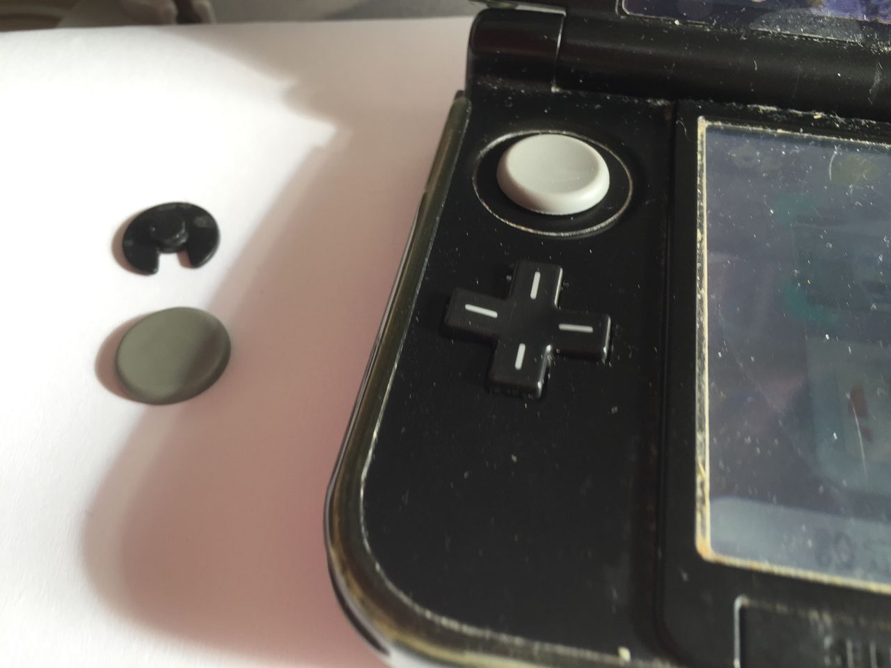 3dsスライドパッドがもげたので自分で直してみました Mita Styleのblog 3dsスライドパッドがもげたので自分で直してみました Mita Styleのblog