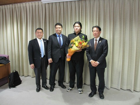 1581595365573