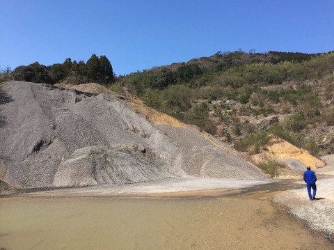 三田石材_概観_02