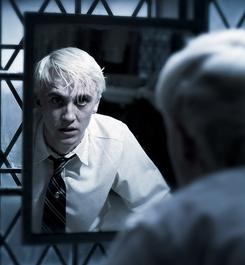 Japan 予言新聞 ハリー ポッター のトム フェルトン 親と縁を切って養子になってほしい というファンレターも