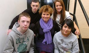 imelda-staunton-87653155