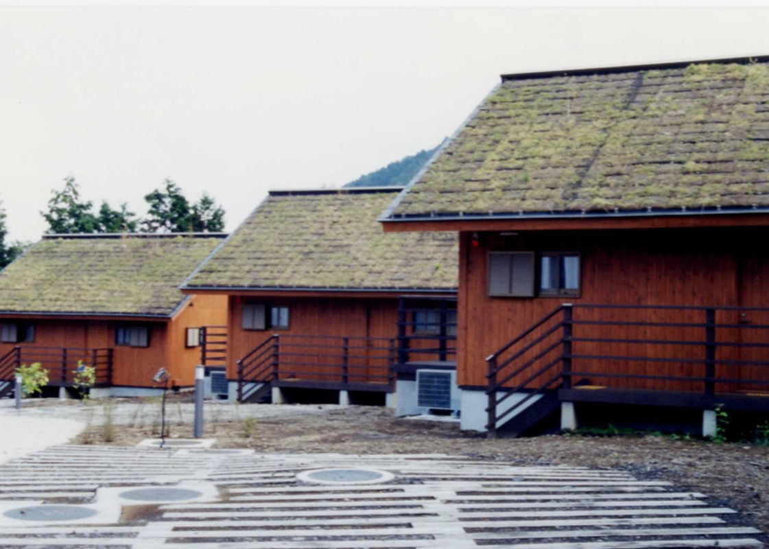 田貫湖ふれあい自然塾コテージ 屋根面緑化 静岡県富士宮市 00 住まいにドキッ 旅にドキッ 建築家飯尾満のブログ 田貫湖ふれあい自然塾コテージ 屋根面緑化 静岡県富士宮市 00 住まいにドキッ 旅にドキッ 建築家飯尾満のブログ