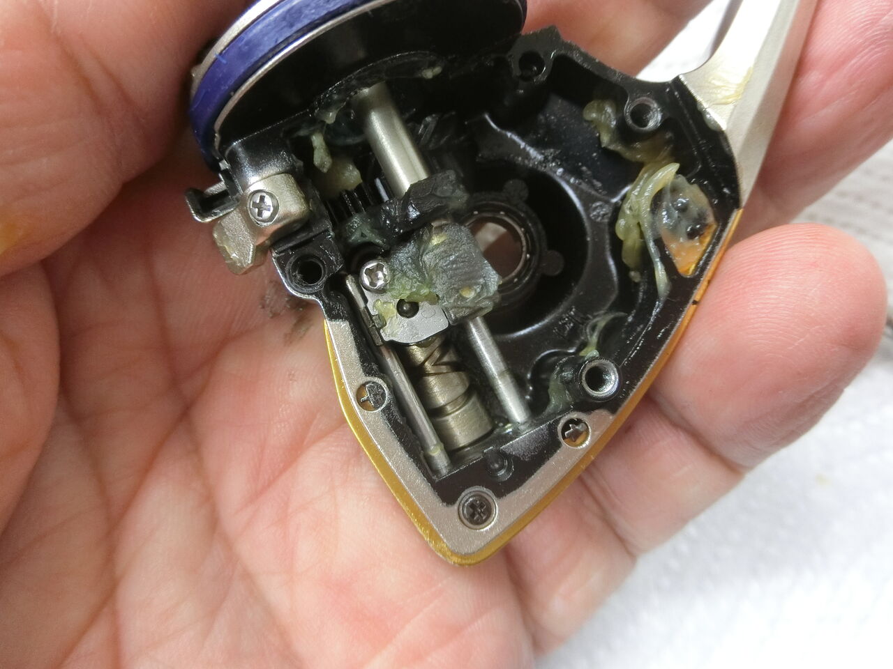 06ツインパワーMG C2000S 分解整備完了です！ : 塾長先生の広島