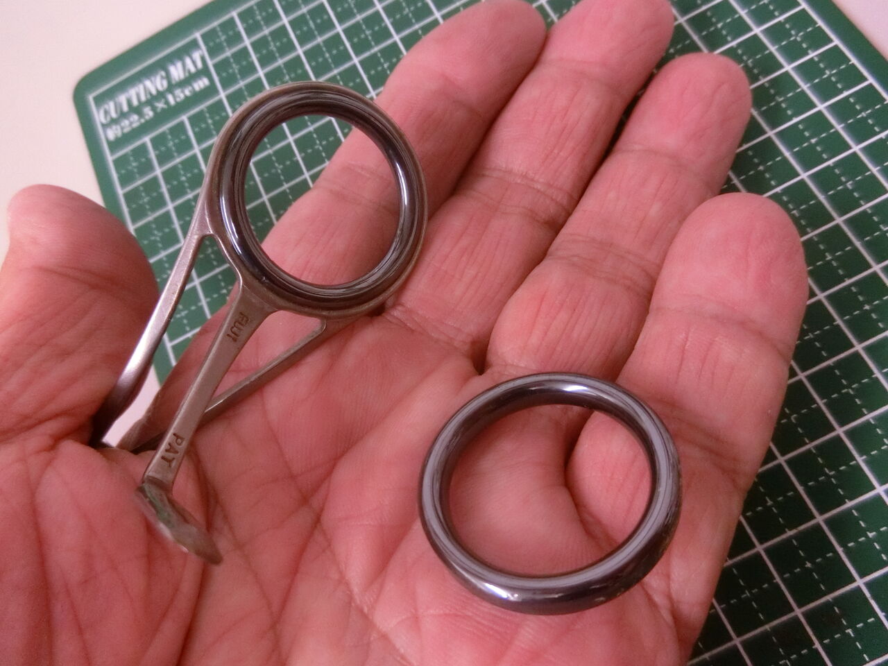 sicリングの割れたガイドの補修法 : 塾長先生の広島投げ釣り日記
