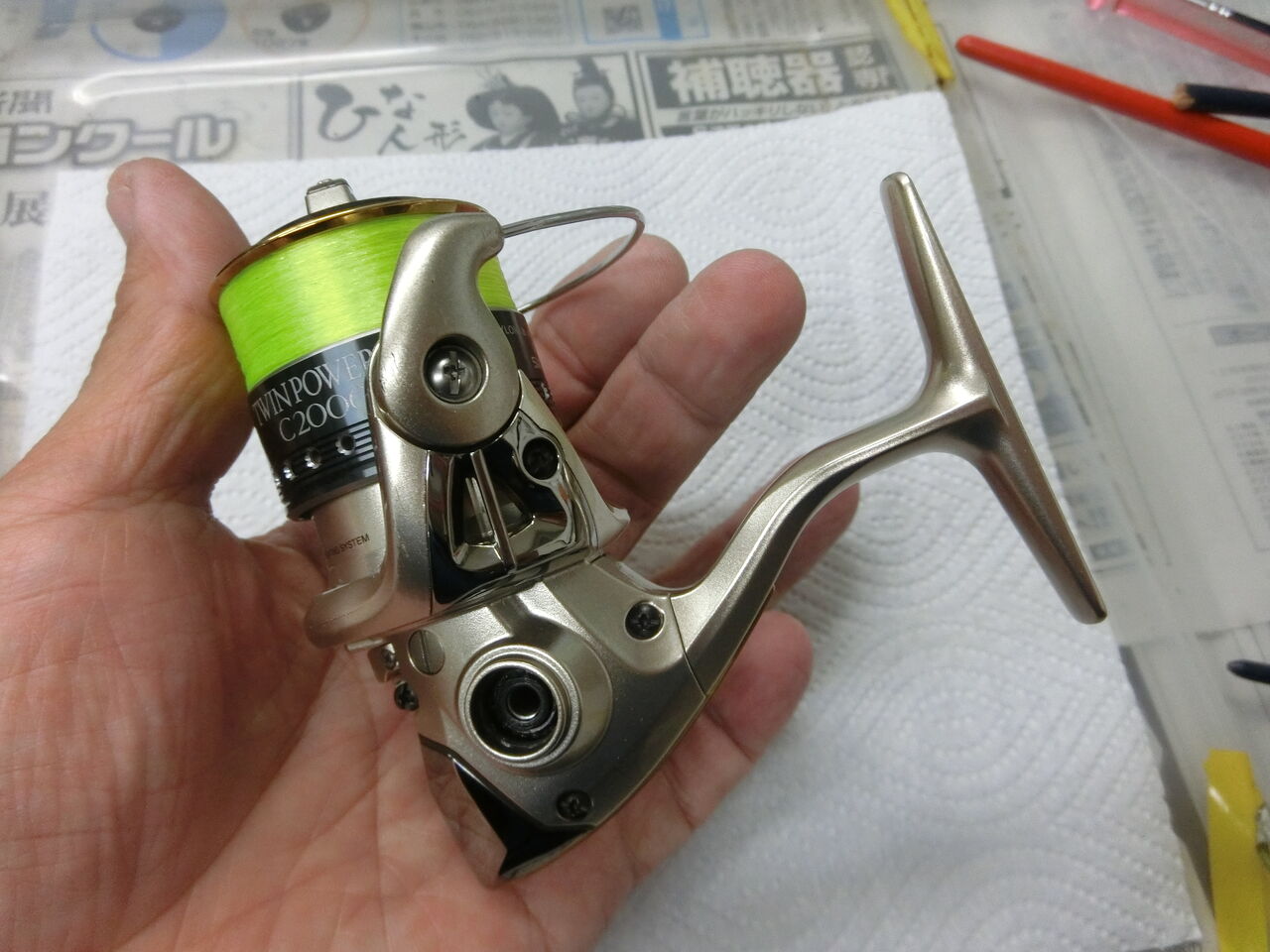 シマノ(SHIMANO) 09'ツインパワーMg C2000S 023384｜アウトドア