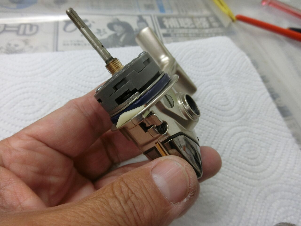 シマノ(SHIMANO) ツインパワーMg C2000S 02124｜アウトドア用品