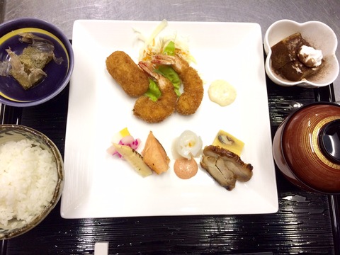 45B40B69-D94E-422B-B08C-6023AD58A83E