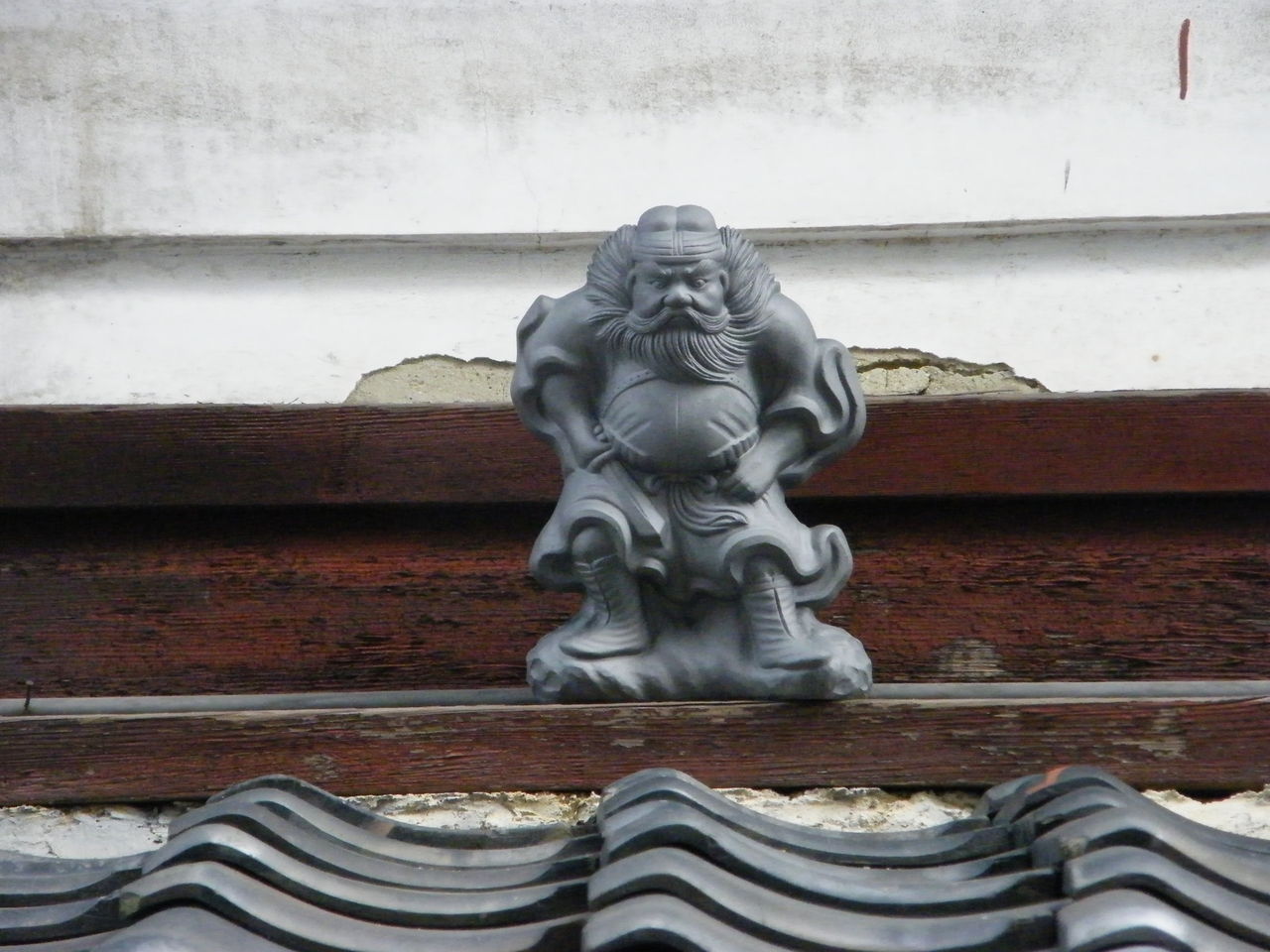 鍾馗さんを付けました 光本瓦店 有 瓦をもっと売る委員会 鍾馗さんを付けました 光本瓦店 有 瓦をもっと売る委員会