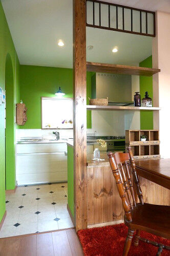 L2016040246s-332x500