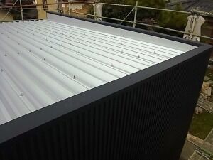 鉄骨造ガレージ屋根状況