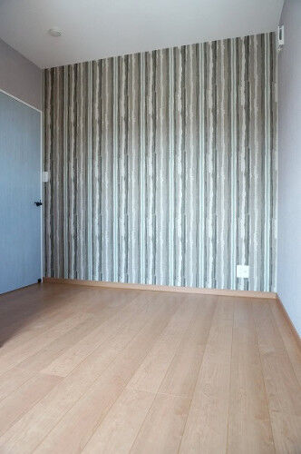 s2016040202s-332x500