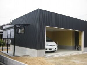 鉄骨造ガレージ