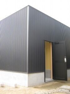 鉄骨造ガレージ