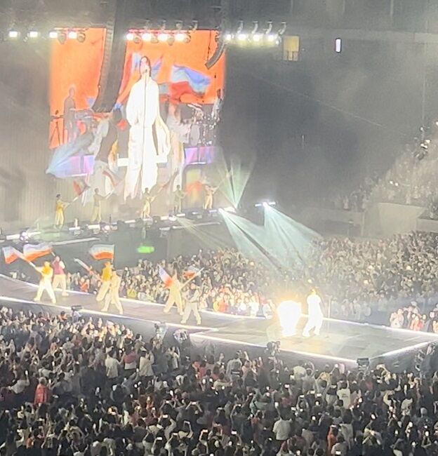Fujii Kaze LOVE ALL SERVE ALL STADIUM LIVE 2022』 : 演劇的日々