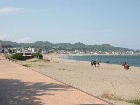 Miura_Beach_01