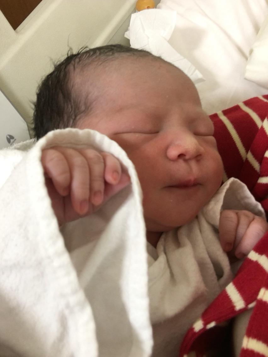 第二子 39w1d 出産直後 記録