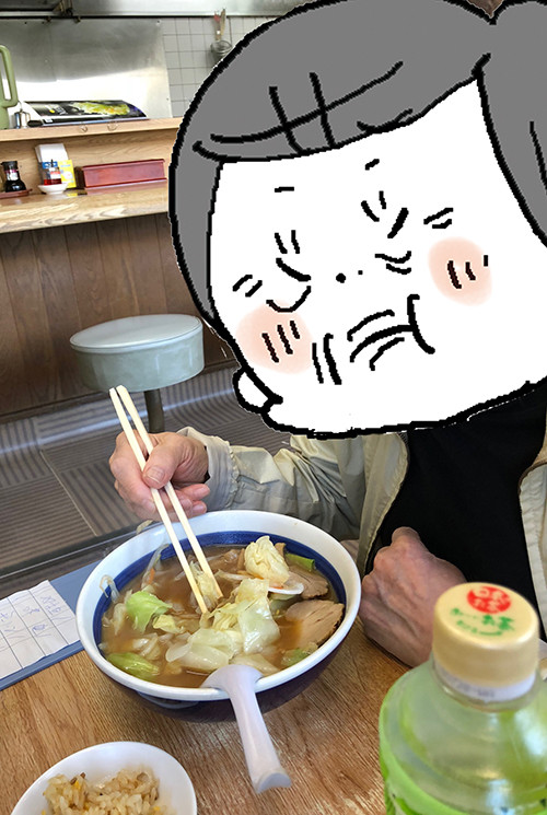 母と8番