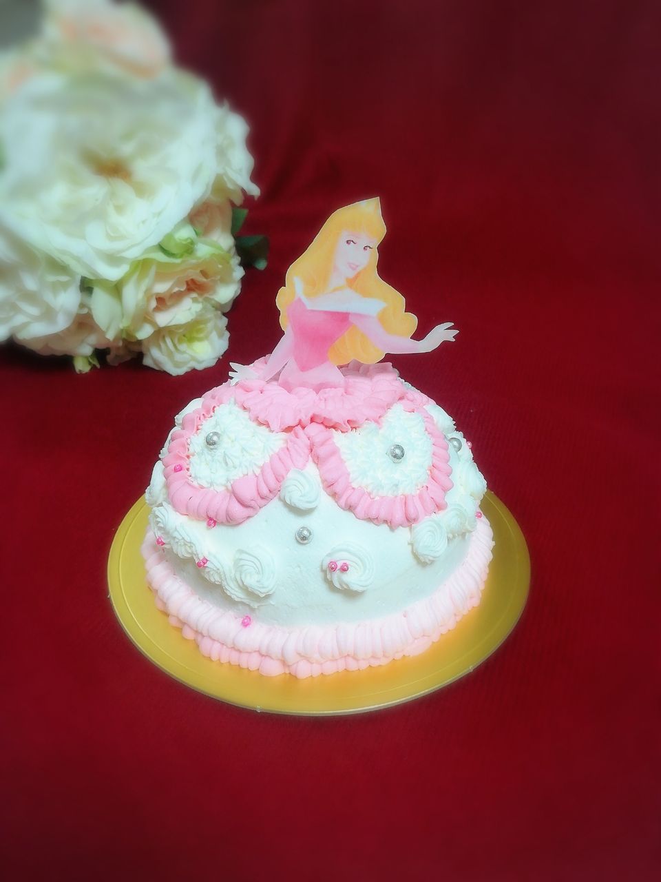オーロラ姫のドールケーキ ほんとうのおいしい を探すケーキ教室 三輪菓子研究所