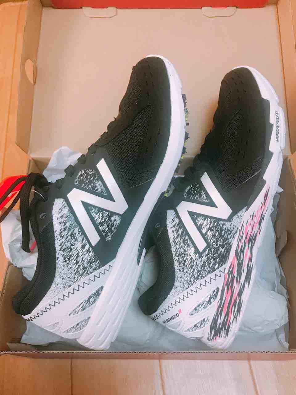 今日の夜ラン４ｋｍと新しいシューズ ニューバランスhanzo R ゆっくり 長く ぐるっと走る