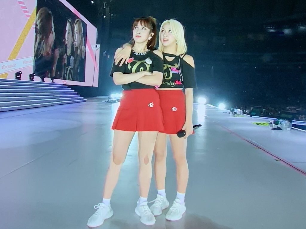 Twice チェヨン ミナ 可愛い なんでむーん Twice チェヨン ミナ 可愛い なんでむーん