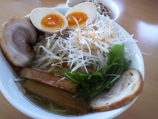 ��������餢���α���