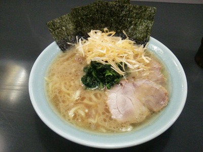 �顼����¡�700�ߡ� �ܥͥ�������100�ߡ�