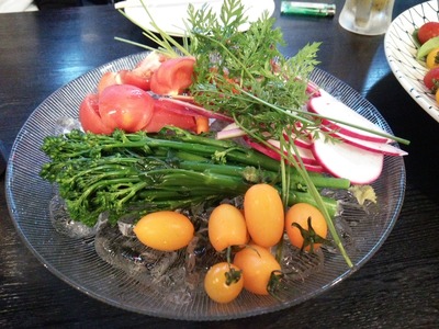 �С��˥㥫����