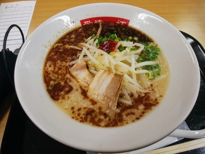 黒豚骨ラーメン