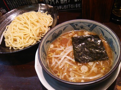 �Ĥ��͡ξ��ϡ�700�ߡ�