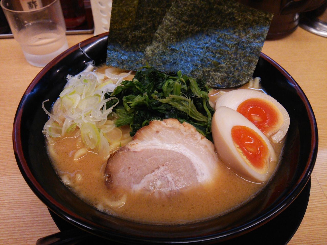 ラーメン食べ歩紀行 松田家 日本橋室町店 三越前 ラーメン食べ歩紀行 松田家 日本橋室町店 三越前