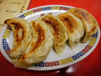 名物ジャンボ餃子